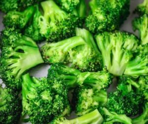 what are the benefits of eating broccoli?